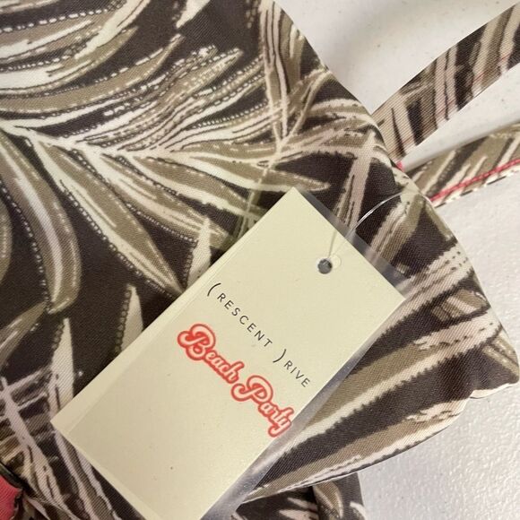 Crescent Drive Betty Cut Out Fern One Piece Swimsuit Large XL - Picture 4 of 6